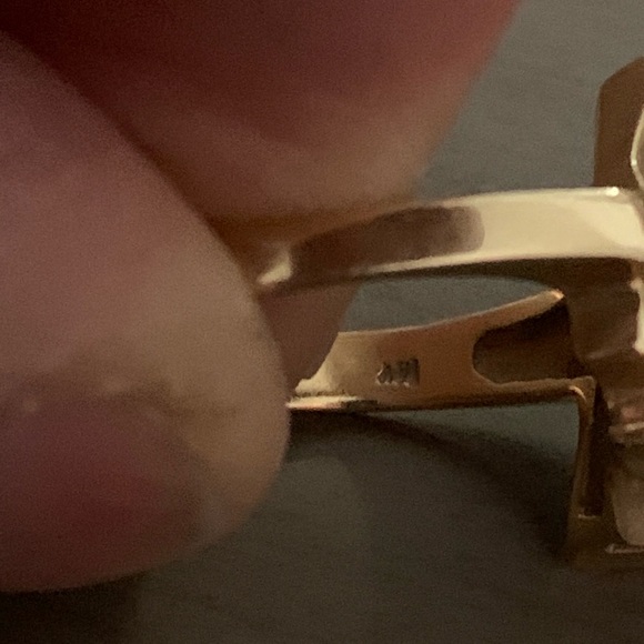 Genuine raspberry Rodalite Garnet 14 k gold band - Picture 5 of 9